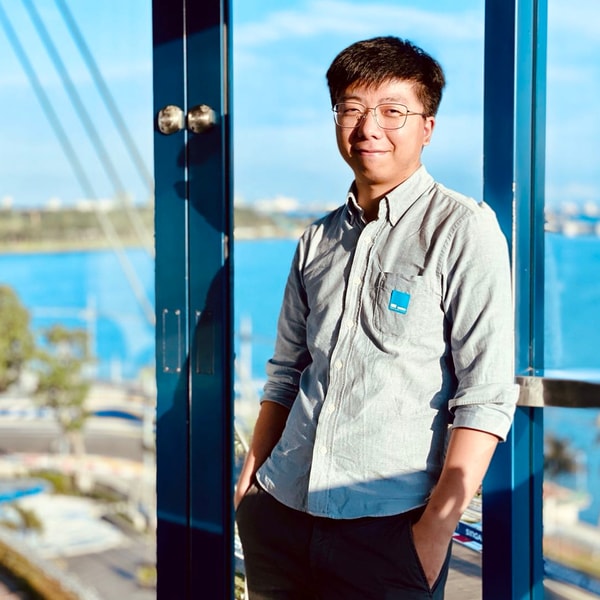  89. 做产品是跟世界发生连接的过程（潮汐 app 创始人郎启旭） 