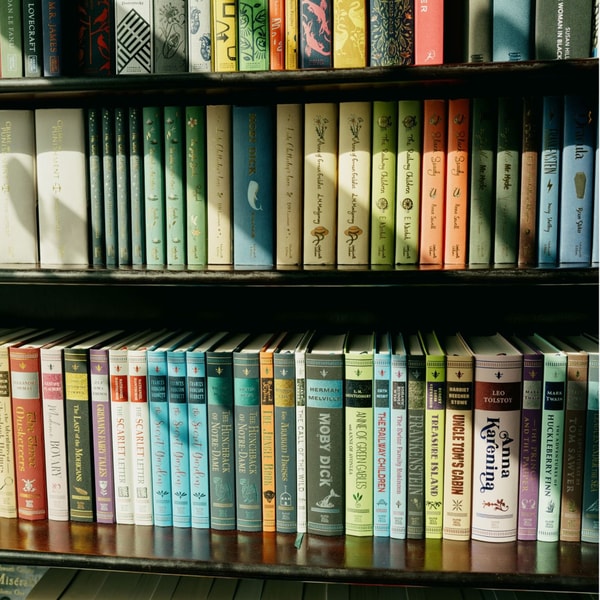 Sunday Special: Gifting Books for the Holidays