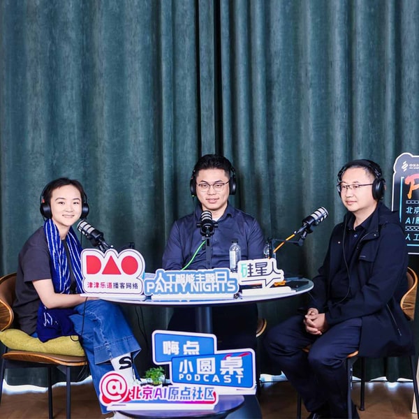 求求机器人别再跳舞了,先把箱子搬明白再说 | 嗨点小圆桌