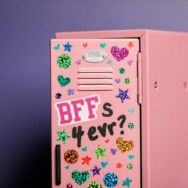 The key to keeping old friends? Stop keeping score