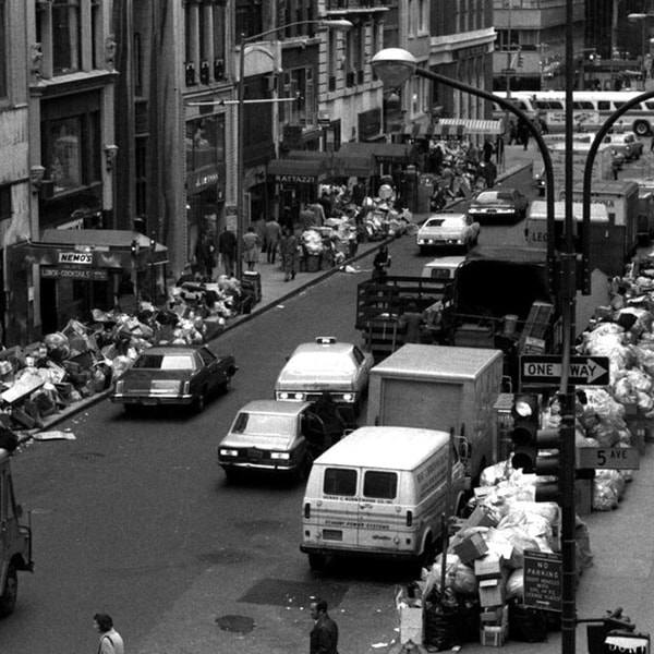 The year NYC went broke